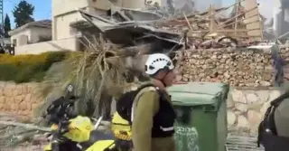 ইরানের ব্যালিস্টিক ক্ষেপণাস্ত্র হামলায় ৫ ইসরাইলি নিহত, আহত ২০